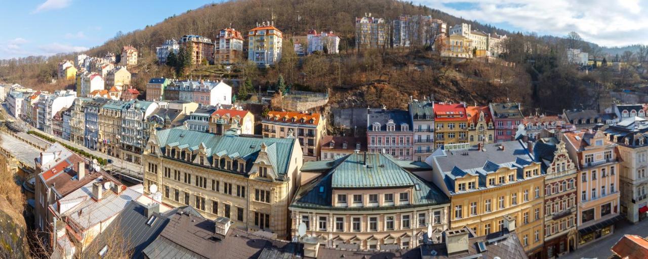 Karlovy Vary Zamecky Vrch Leilighet Eksteriør bilde