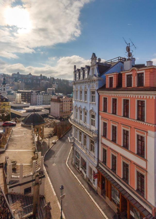 Karlovy Vary Zamecky Vrch Leilighet Eksteriør bilde